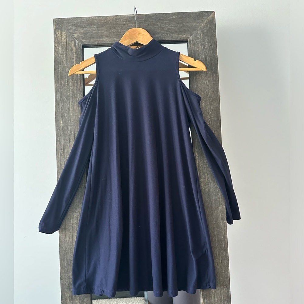 Blue dress